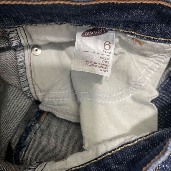Old Navy Sweetheart Jeans  - Picture 6 of 6
